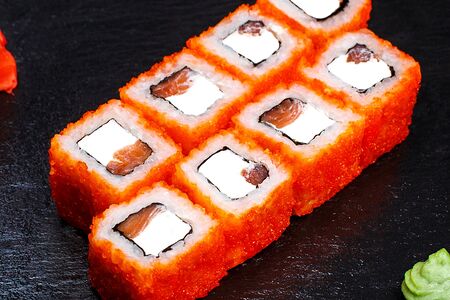 Крем-ролл с лососем