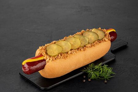 Датский с альпийской колбаской