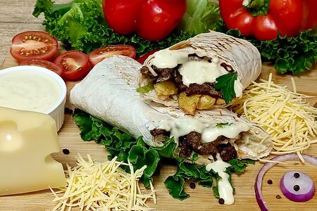 Супер-сырная шаурма с бараниной