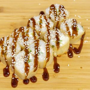 Ролл темпурный Хурумаки с угрем