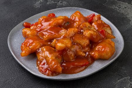 Филе рыбы в кисло-сладком соусе