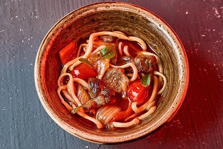 Лагман по-узбекски с бараниной