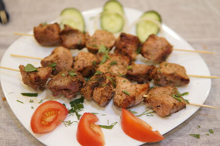 Шашлык из свинины на шпажке