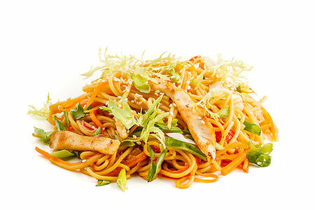 Удон с курицей