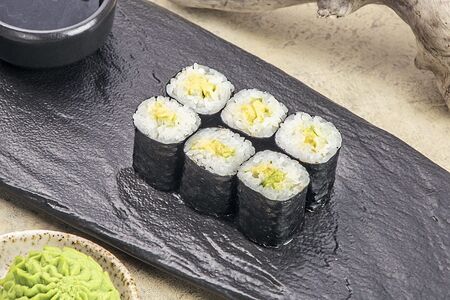 Авокадо маки