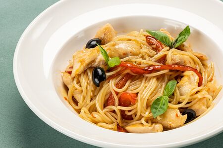 С курицей и сладким перцем