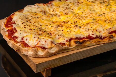 Римская пицца Маргарита