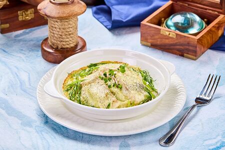 Минтай запеченный