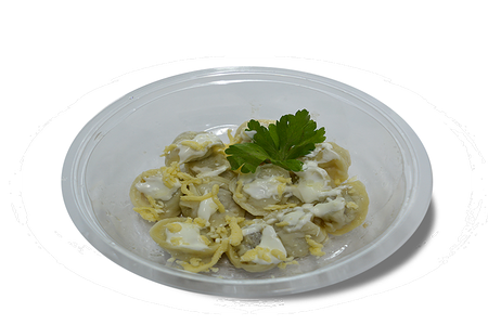 Пельмени запеченные со сметаной и сыром