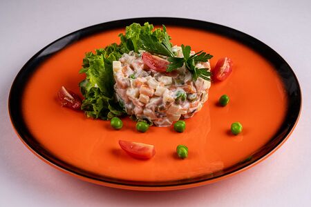 Салат Оливье с курочкой