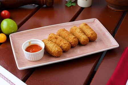 Крокетас де карне