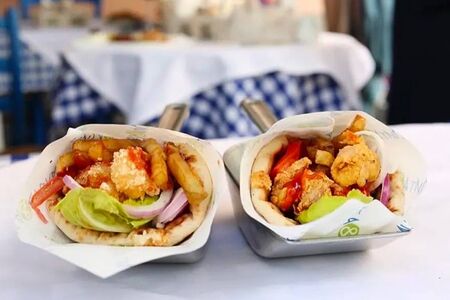 Пита с креветками