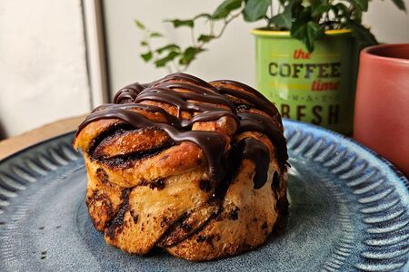 Бриошь с шоколадом