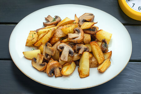 Картофель жареный