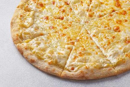 Пицца 4 сыра на тонком