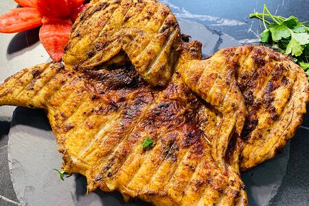 Цыпленок Тапака на углях