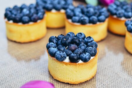 Тарталетка с голубикой