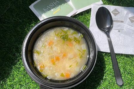 Суп куриный с лапшой