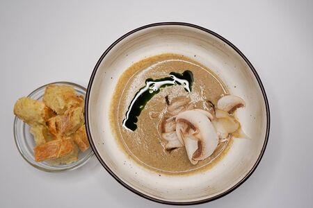 Крем-суп с белыми грибами