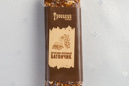 Фруктово-ореховый батончик