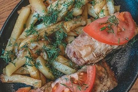 Сковородочка Жарёха из сазана с картофелем