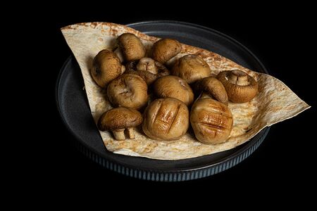 Шампиньоны на мангале