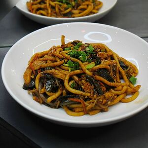 Лапша яичная с курицей