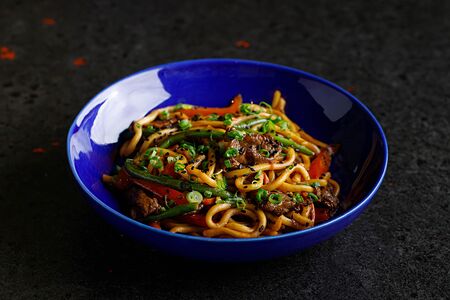 Удон с говядиной