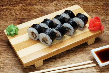 Ролл Классика с угрем