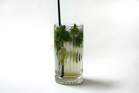 Домашний лимонад Лайм-мята-черёмуха