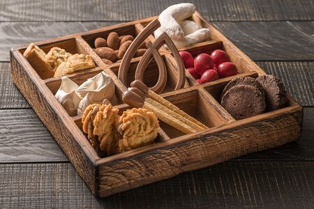 Ассорти печенья и конфет Lumicino