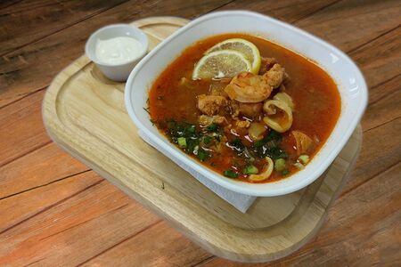 Солянка из морепродуктов