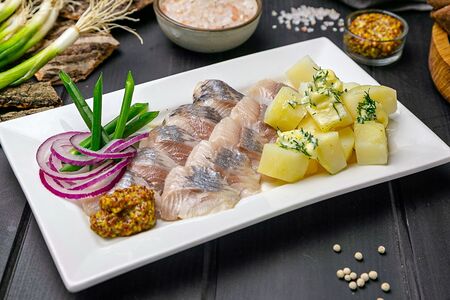 Селедка с картофелем