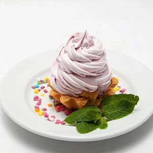 Корзиночка с белковым кремом