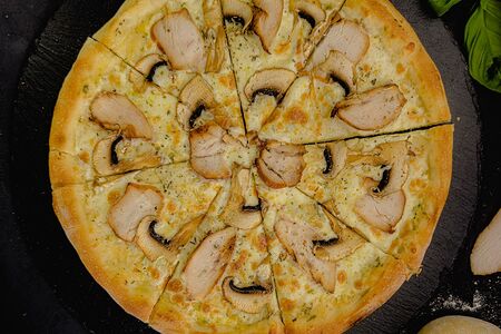 Курица с грибами