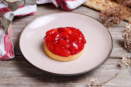 Корзинка с клубникой