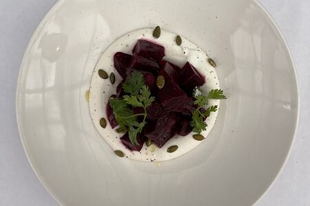 Свекла с козьим сыром