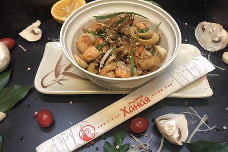 Удон с морепродуктами