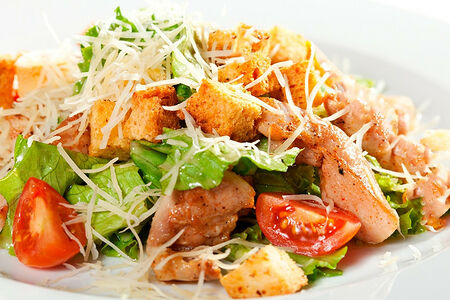 Цезарь с курицей