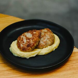 Куриная котлета с картофельным пюре