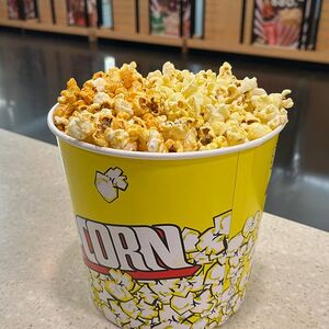 Микс сладкого и солёного попкорна большой