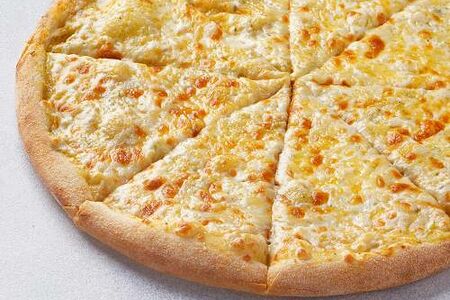 Пицца 4 сыра на тонком