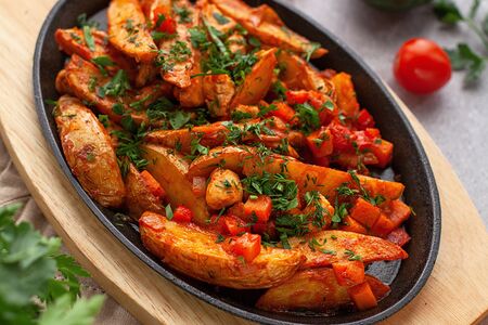 Жаркое из курицы с овощами