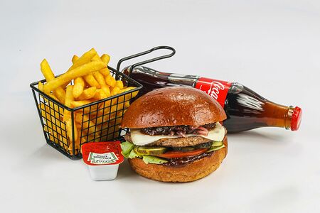 BBQ чизбургер комбо халяль