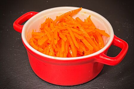 Фирменная морковь по-корейски