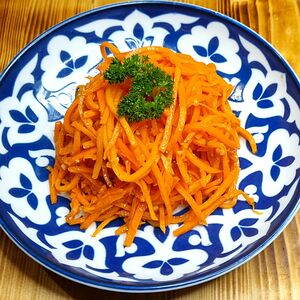 Морковка по-корейски