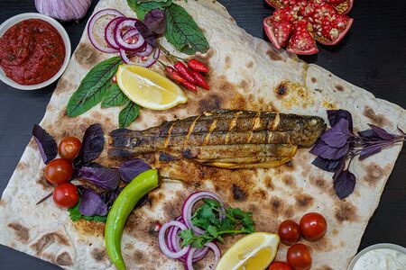 Форель на углях