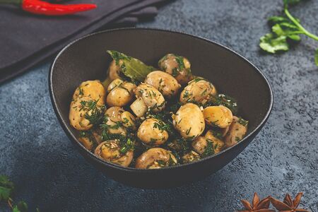 Шампиньоны по-корейски