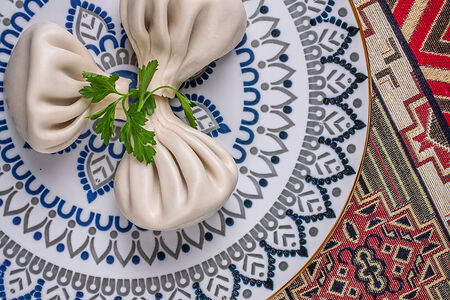 Хинкали из свинины и говядины