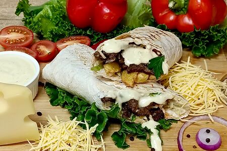 Супер-сырная шаурма со свининой